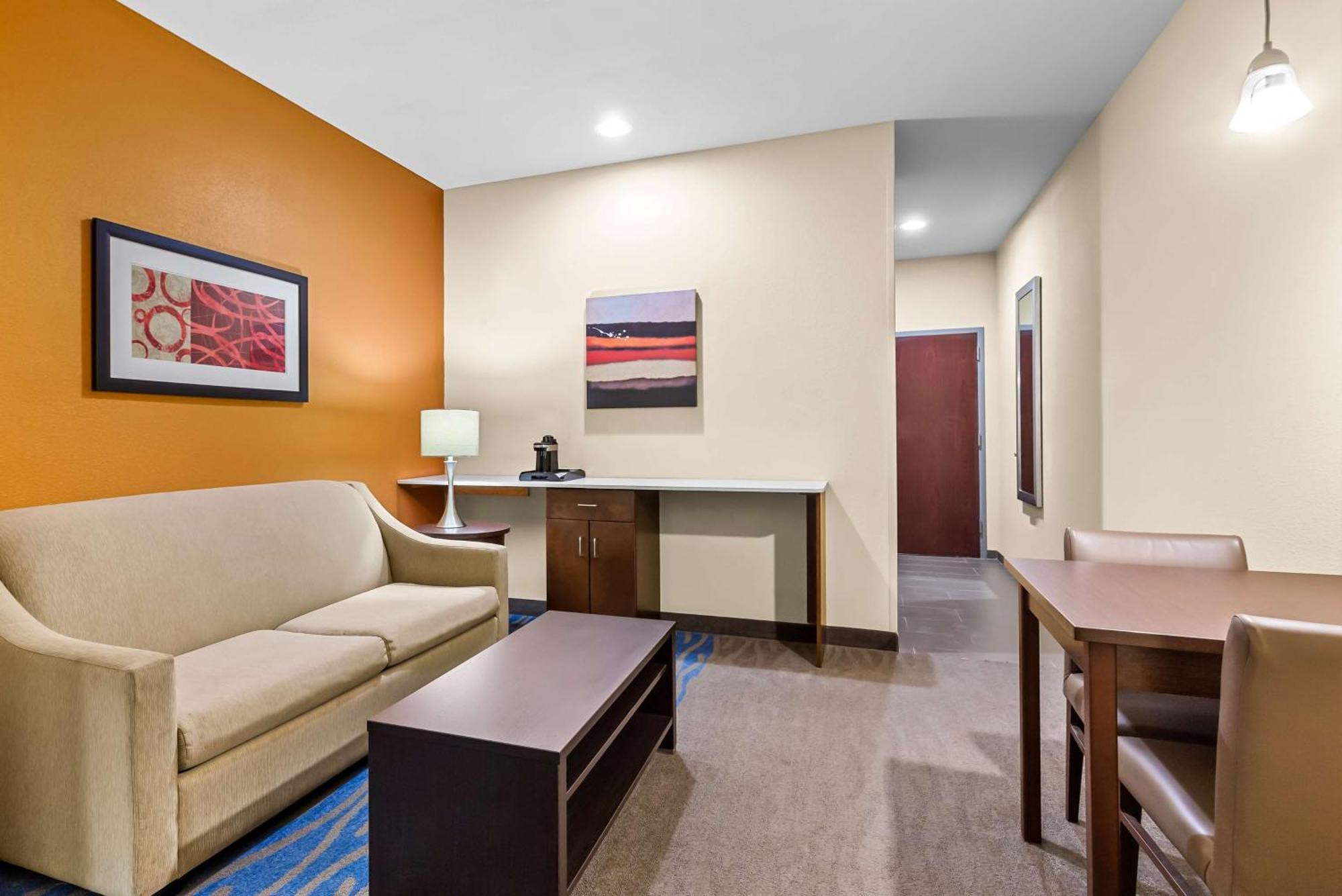 Best Western St. Louis Airport North Hotel & Suites Hazelwood Exterior foto
